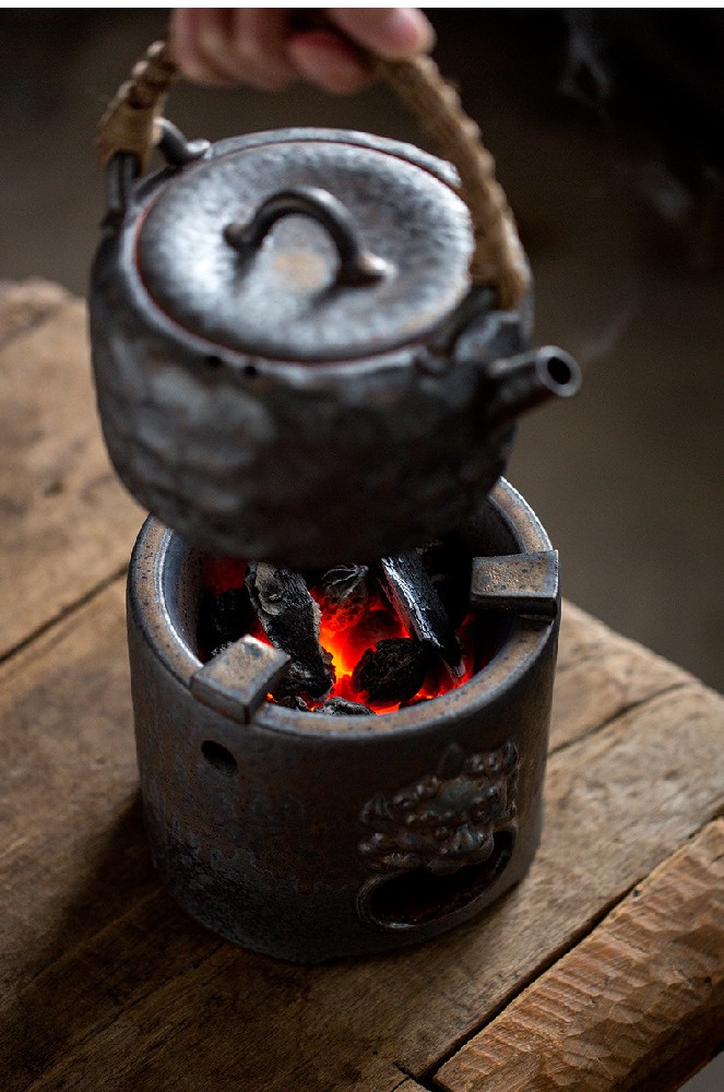 警惕！圍爐煮茶別忘防一氧化碳中毒！